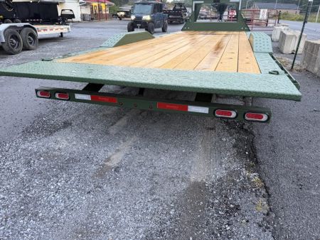 New 2027 Diamond C HXD210 GOOSENECK DRIVE OVER FENDER TILT TRAILER 102”X24’ **ABS BRAKES ** HYDRO JACKS ,