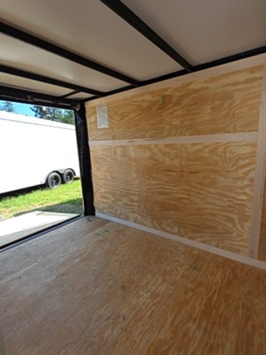New 2027 Homesteader Trailer Enclosed trailer ramp special v nose Cargo / Enclosed Trailer