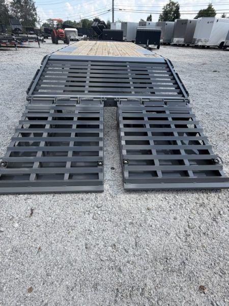 New 2027 Diamond C 8.5X24' Deckover, Max Ramps, DEC 208
