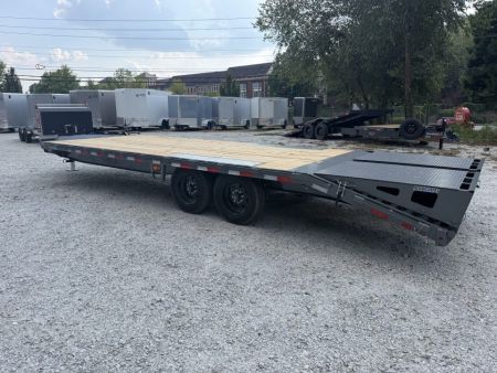New 2027 Diamond C 8.5X24' Deckover, Max Ramps, DEC 208