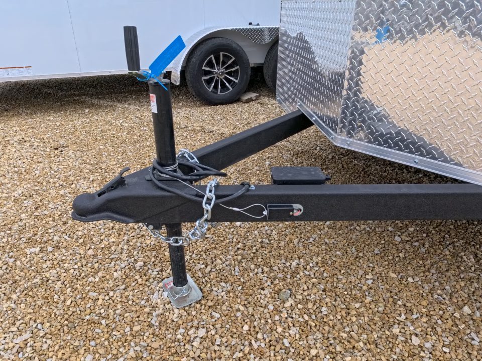 2027 Formula Trailers photo 2