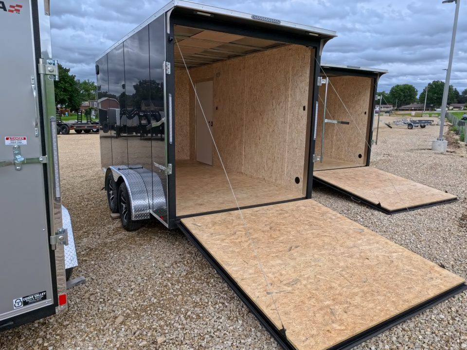 2027 Formula Trailers photo 7