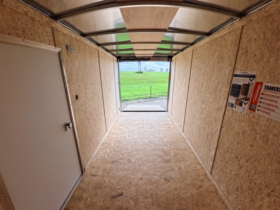 2027 Formula Trailers photo 9