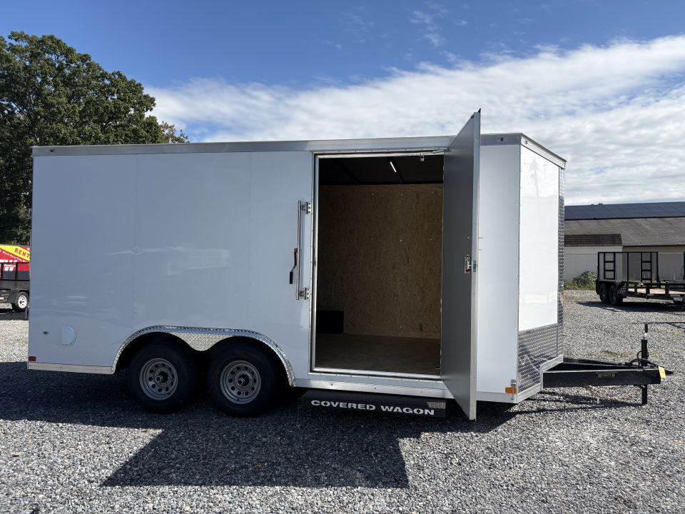 2027 Covered Wagon photo 4