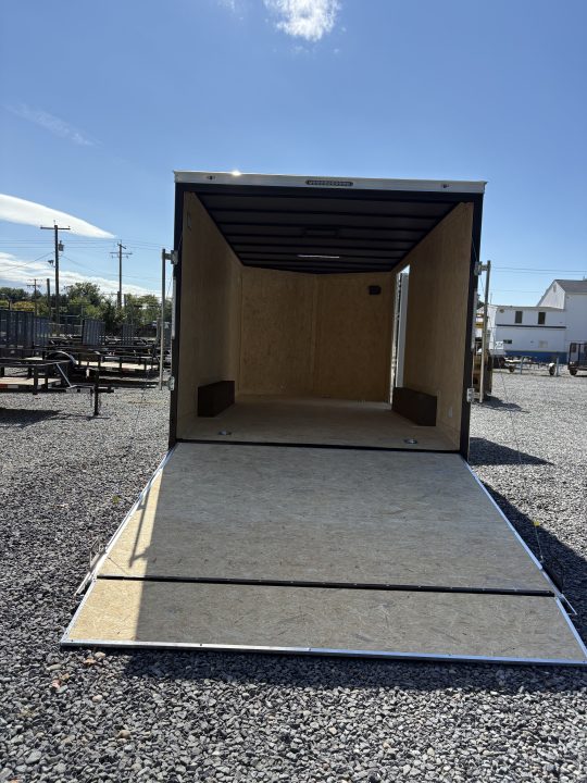 2027 Covered Wagon photo 7