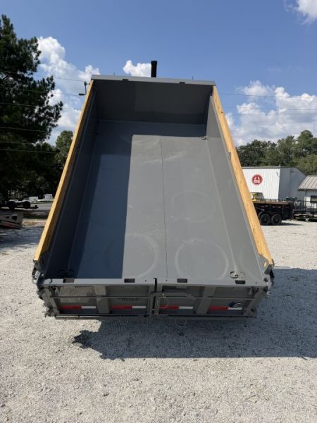 New 2027 Diamond C 77x12' Dump, 24" Sides, MDT206