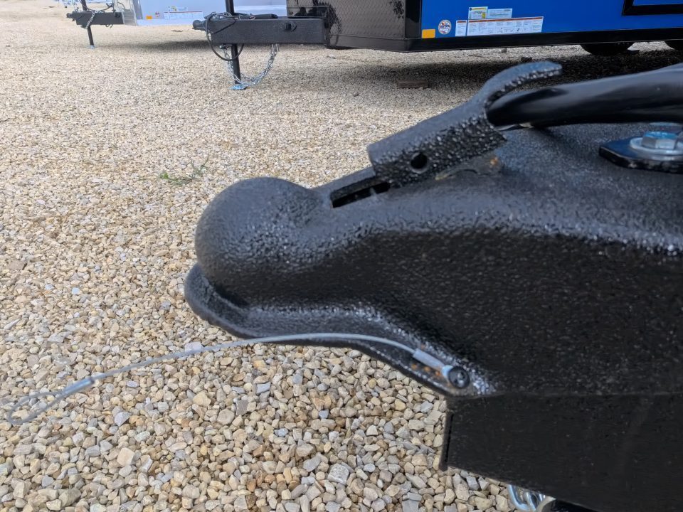 2027 Formula Trailers photo 3