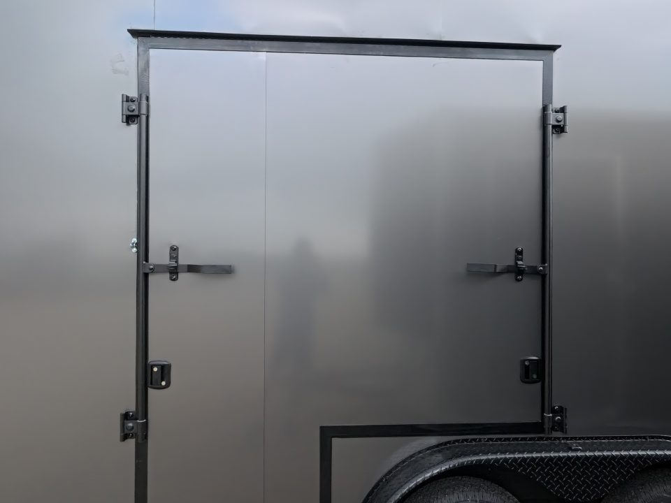 2027 Formula Trailers photo 4