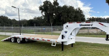 New 2027 Diamond C FMAX212 GOOSENECK TRAILER PACESETTER EDITION DISC BRAKES, HYDRO DOVE & JACKS 17.5 ALUMINIUM OUTER RIMS