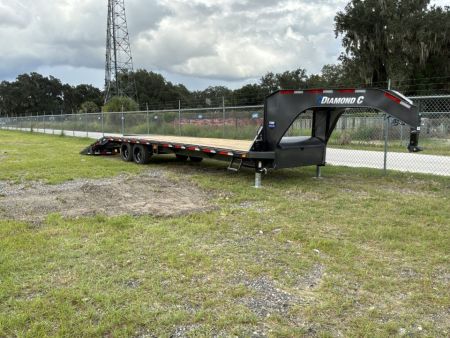 New 2027 Diamond C FMAX208 GOOSENECK TRAILER 23+5. ***ABS BRAKES*** MAX RAMPS CURT CUSHION CUPLER , 2 SPEED DROP LEG JACKS