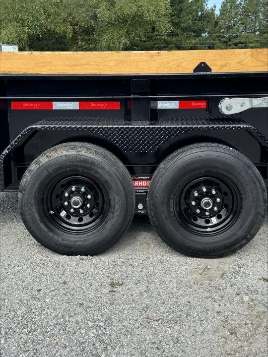 New 2027 Diamond C 82x14' Dump, 24" Sides, LPT207