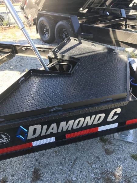 New 2027 Diamond C 82x14' Dump, 24" Sides, LPT207