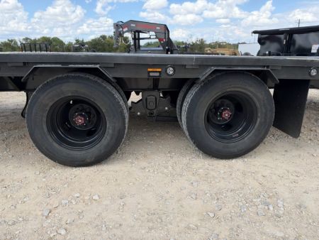 New 2027 MAXX-D LDX10232-9256 Flatbed Trailer