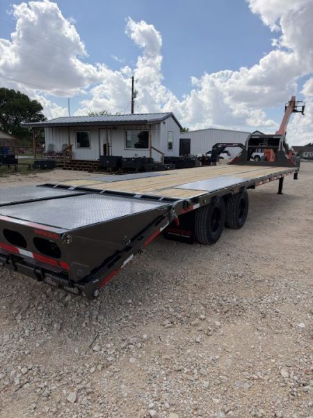 New 2027 MAXX-D LDX10232-9256 Flatbed Trailer