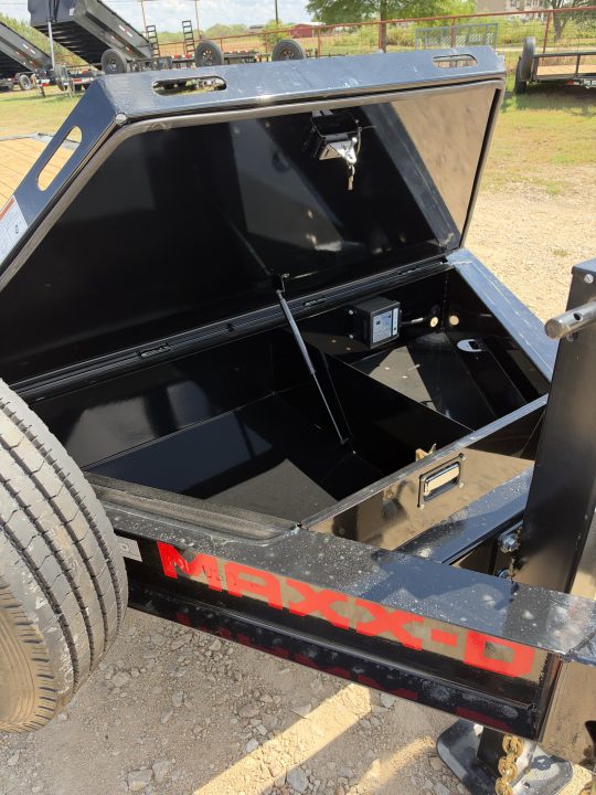 New 2027 MAXX-D GHX8322-9307 Tilt Trailer