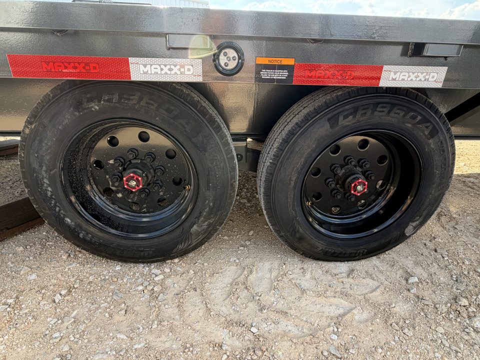 New 2027 MAXX-D GSX10225-9257 Flatbed Trailer
