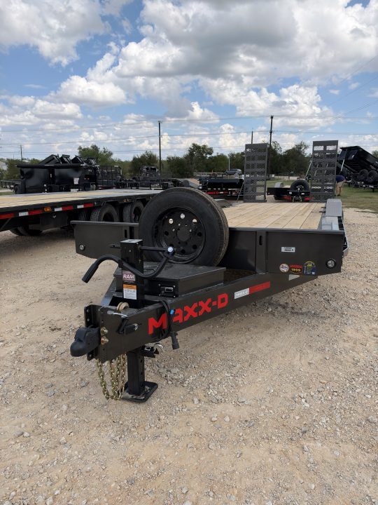 New 2027 MAXX-D H8X10224-8922 Equipment Trailer
