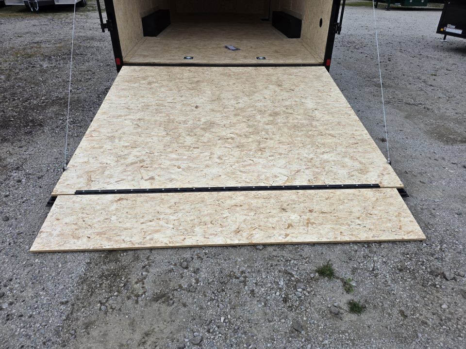 New 2027 Look Trailers 8.5X20 CARGO ENCLOSED 7' INSIDE HEIGHT 7000 GVWR BLACKOUT SXS UTV CAR ATV GOLFCART Cargo / Enclosed Trailer