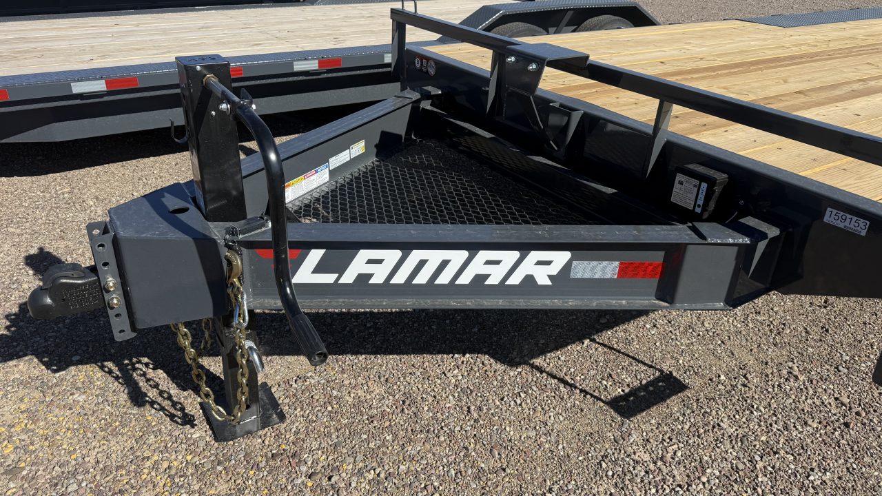2027 Lamar photo 2