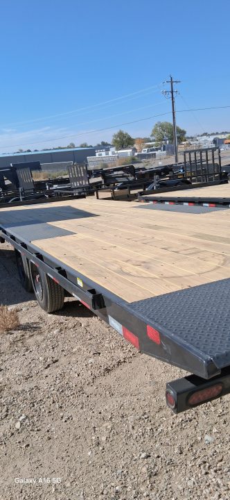 New 2027 Big Tex Trailers 8.5X26 HEAVY DUTY OVER THE AXLE TILT BED EQUIPMENT TRAILER