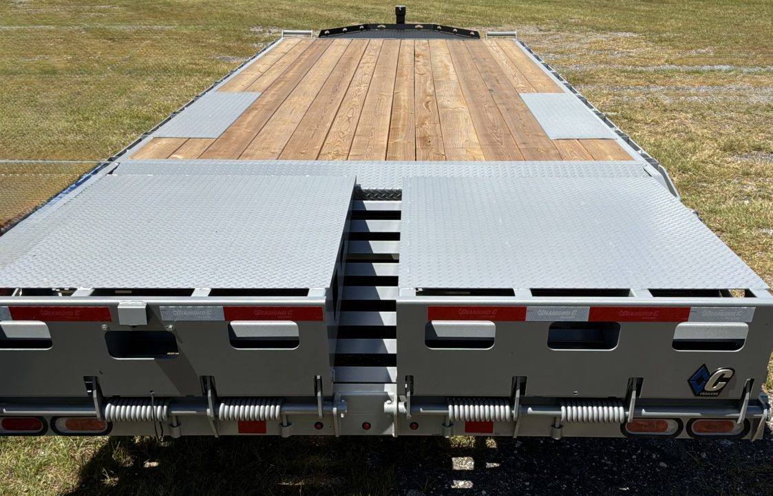New 2027 DIAMOND C DEC210 ENGINEERED BEAM DECK-OVER TRAILER; 24’X102”; MAX RAMPS; ABS BRAKES; SUPER SINGLE 18 PLY TIRES
