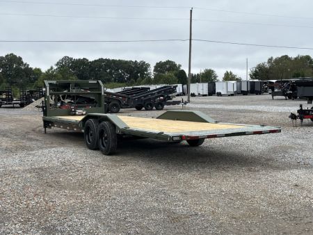 New 2027 MAXXD 102" X 28' 18K Gooseneck Power Tilt Trailer