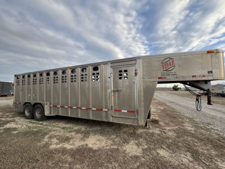 Consignment 2006 Wilson Trailer Company 24' Stock Trailer Stock Trailer