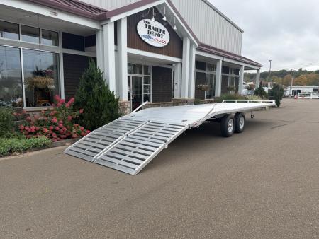 New Aluma 8'4" x 24' Deckover with Bi-Fold Tailgate 9.9K