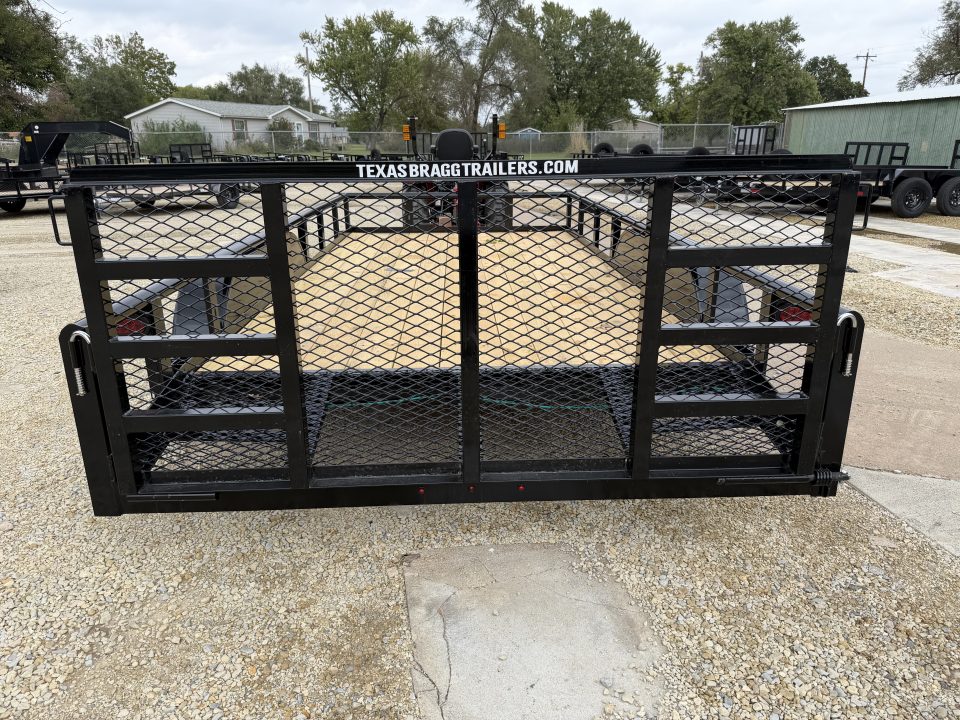 New 2026 Texas Bragg Trailers 83"x16' Dovetail Utility Trailer