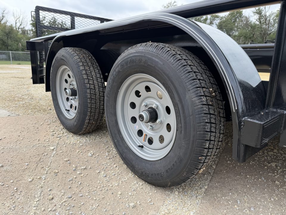 New 2026 Texas Bragg Trailers 83"x16' Dovetail Utility Trailer
