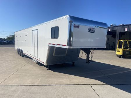 New Vintage Trailers 8X44 Racing Trailer With Bathroom