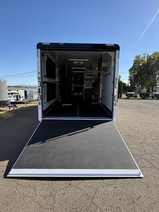 New 2027 Trails West RPM FreeRide 30' Gooseneck Toy Hauler Car / Racing Trailer