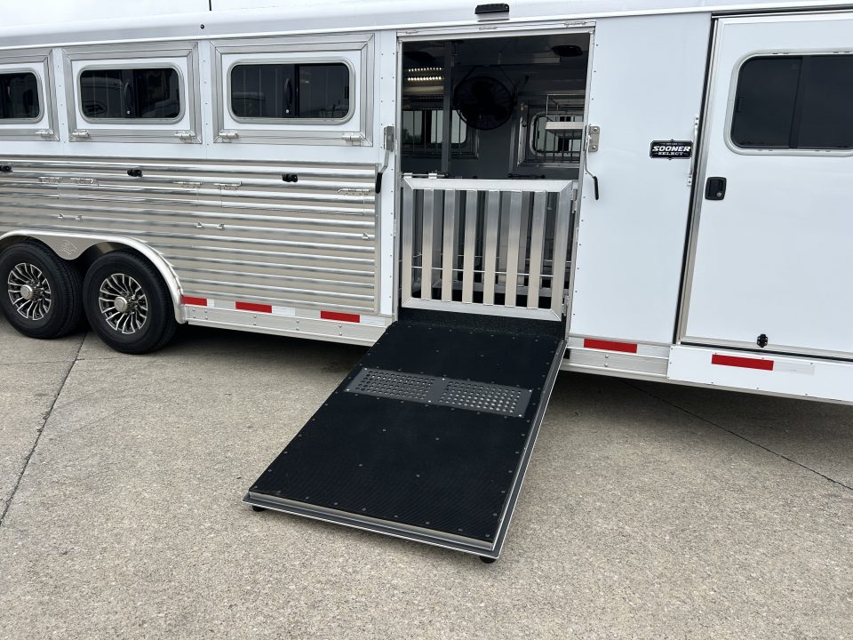 New 2027 Sooner Select 8026 10 Pen Stock Trailer