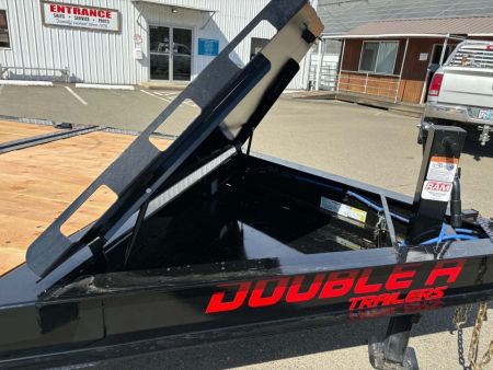 New EQUIPMENT SPLIT-TILT 2027 DOUBLE A CT147-20 82"X 20' 15,400 GVWR TRAILER