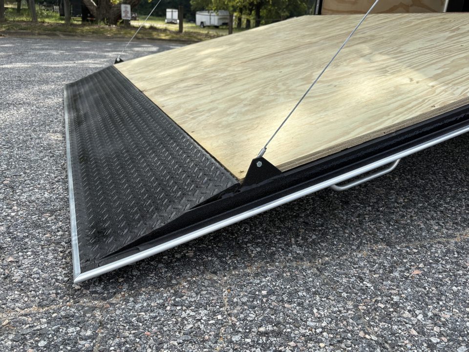 New 2026 Sure-Trac 8.5X20 Landscape Pro Enclosed Trailer
