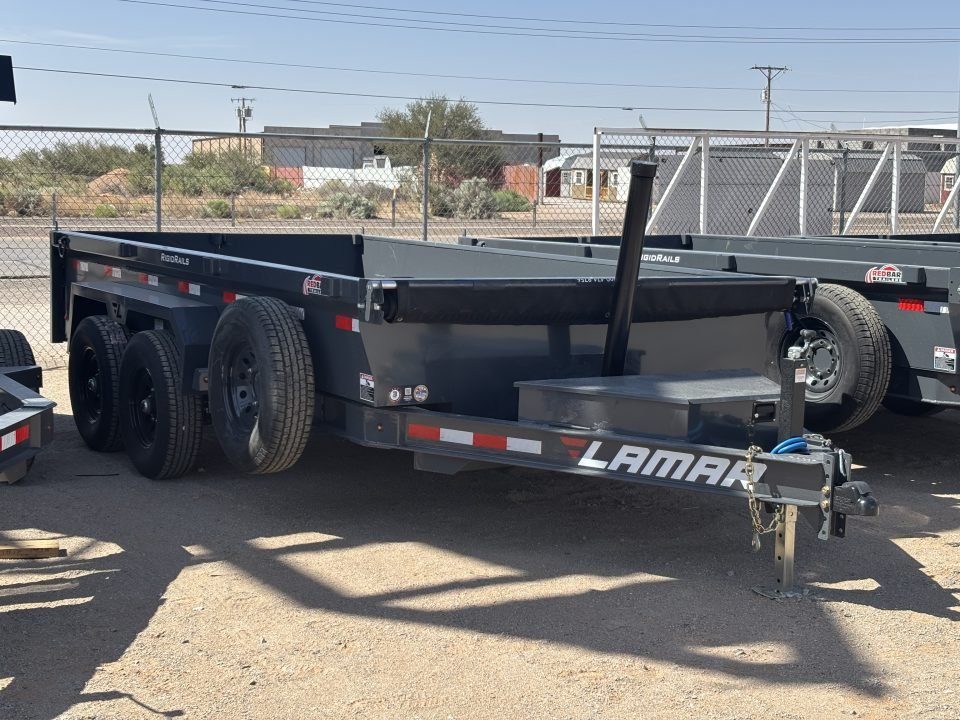 2027 Lamar photo 2