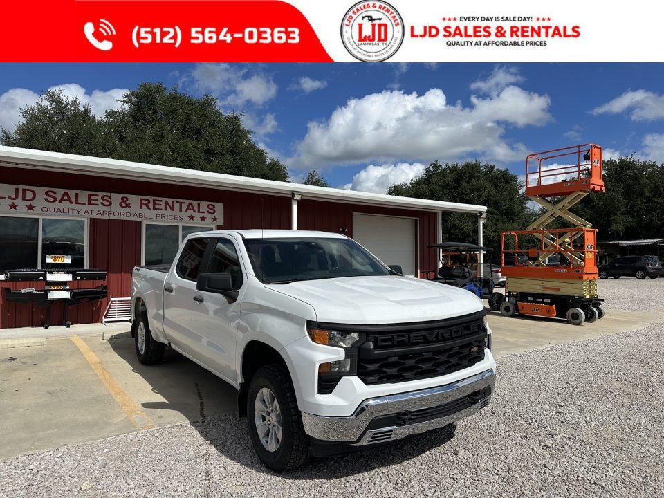 Used 2022 Chevrolet Crew Pickup - 2.7L I4 F DOHC 16V - RWD w/ 4X4 Truck