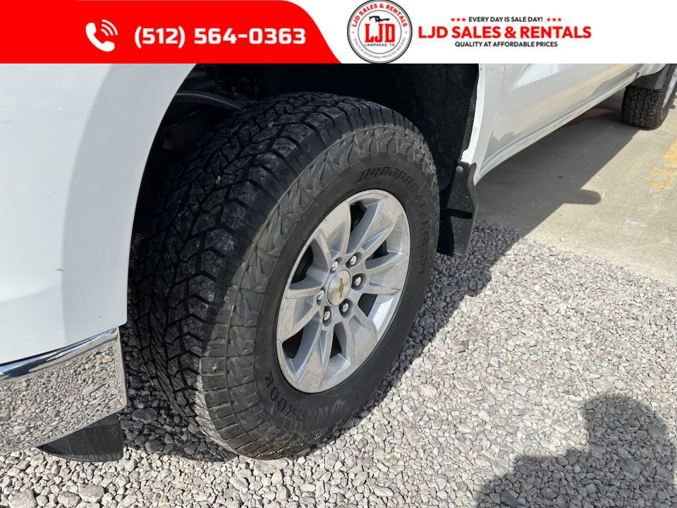 Used 2022 Chevrolet Crew Pickup - 2.7L I4 F DOHC 16V - RWD w/ 4X4 Truck
