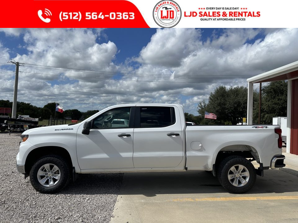 Used 2022 Chevrolet Crew Pickup - 2.7L I4 F DOHC 16V - RWD w/ 4X4 Truck