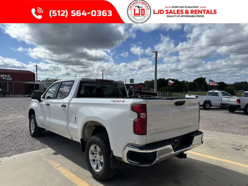 Used 2022 Chevrolet Crew Pickup - 2.7L I4 F DOHC 16V - RWD w/ 4X4 Truck
