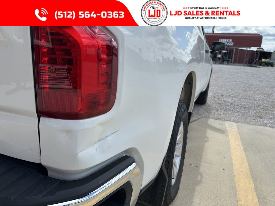 Used 2022 Chevrolet Crew Pickup - 2.7L I4 F DOHC 16V - RWD w/ 4X4 Truck