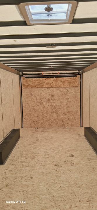 New 2026 Formula Trailers 8.5X20 CONQUEST SE FLAT TOP SLOPED VNOSE 10K WITH RAMP