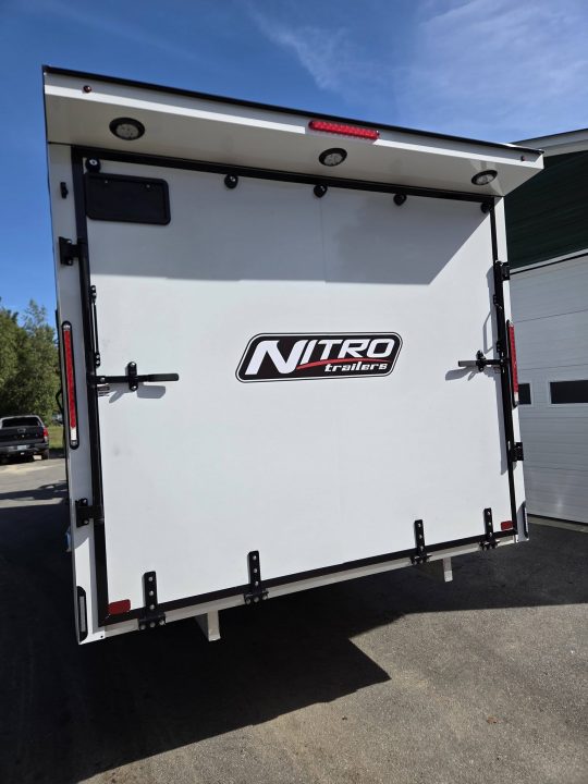 2027 Nitro photo 2