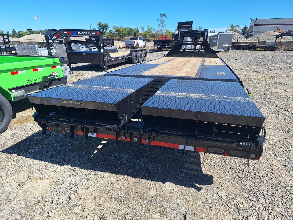 New 2027 Load Trail 102x25' Low Pro Gooseneck Trailer