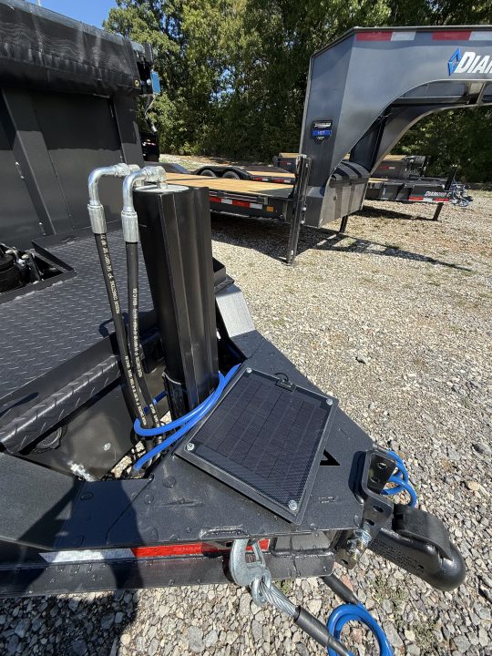 New 2027 Diamond C LPT 207 14’ Dump Trailer, PACESETTER EDITION, HYD JACK, HEAVY FENDERS, 15.5K GVWR