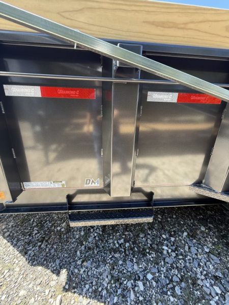 New 2027 Diamond C LPT 207 14’ Dump Trailer, PACESETTER EDITION, HYD JACK, HEAVY FENDERS, 15.5K GVWR