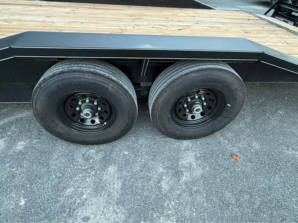 New 2026 Oak Ridge 97x20 16k Equipment Trailer