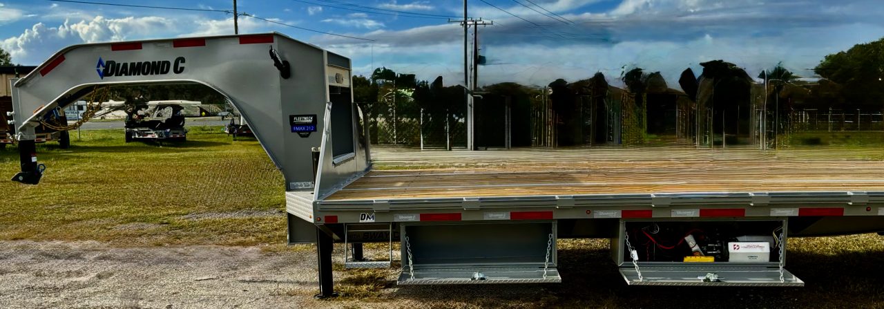 New 2027 Diamond C FMAX212 GOOSENECK TRAILER PACESETTER EDITION 102”X32’ HYDRO DOVE & JACKS, DISC BRAKES , 17.5 18 PLY TIRES