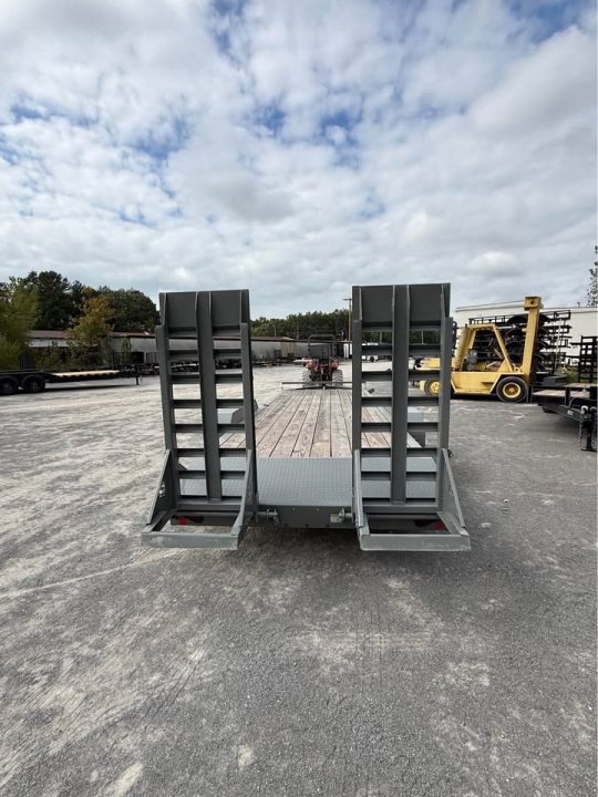 New 2027 Oak Ridge 7x22 14k Equipment Trailer