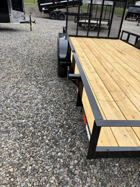 2027 7×16 Utility Trailer photo 3